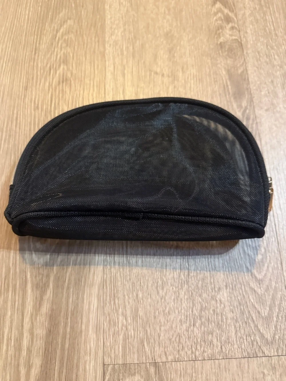 CHANEL Black Mesh Pouch with White CC Emblem - Picture 4 of 5